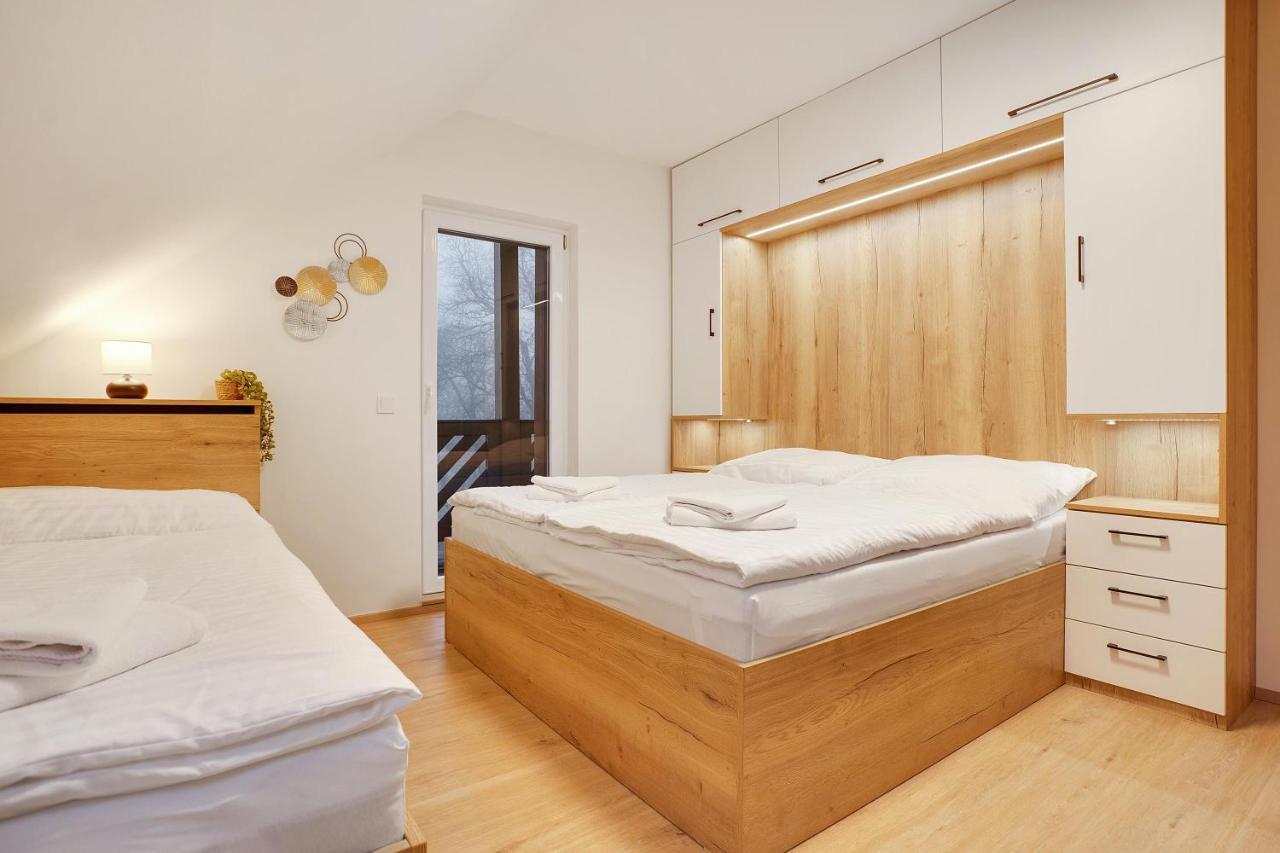 Krusnohorske Strane Apartamento Loučná pod Klínovcem Exterior foto