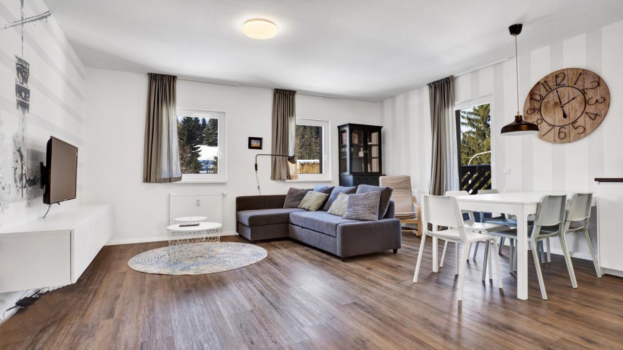 Krusnohorske Strane Apartamento Loučná pod Klínovcem Exterior foto
